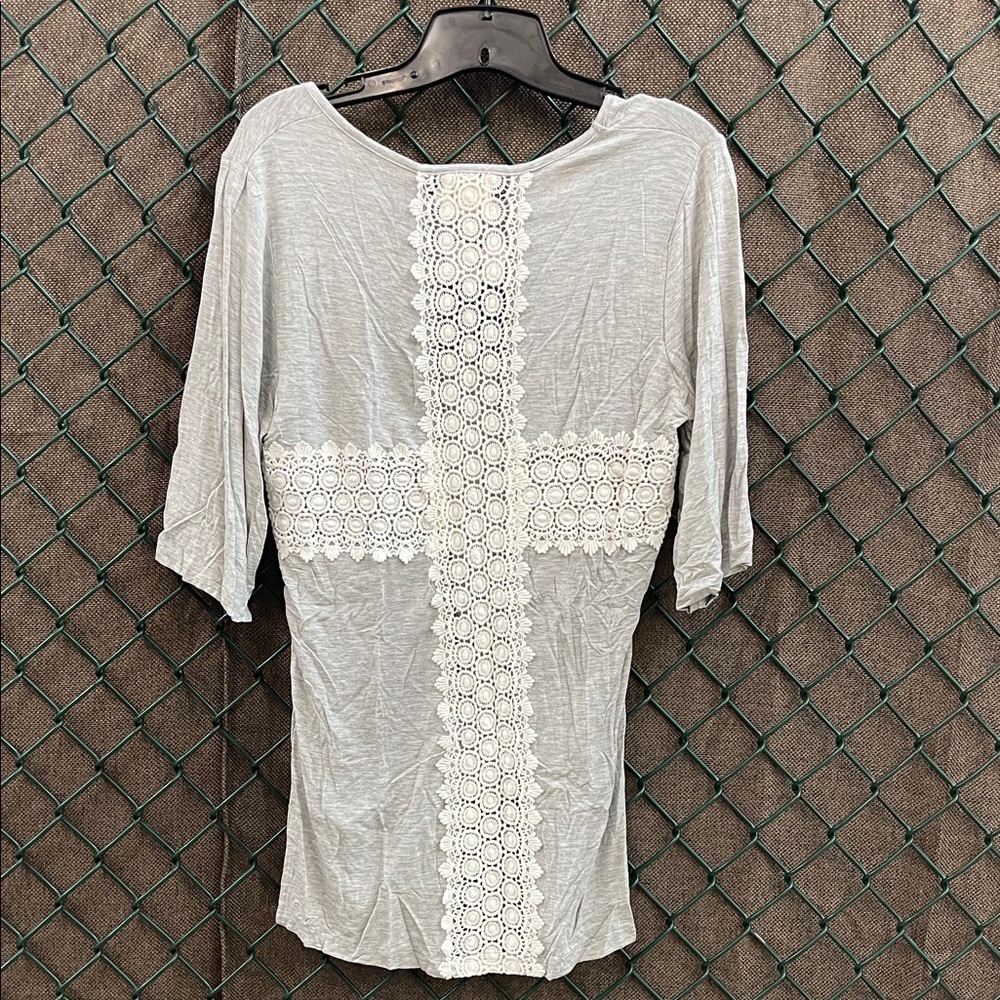 $10 Clearance New Gray Top with Crochet Lace Cross Design Hi-low Soft Shirt